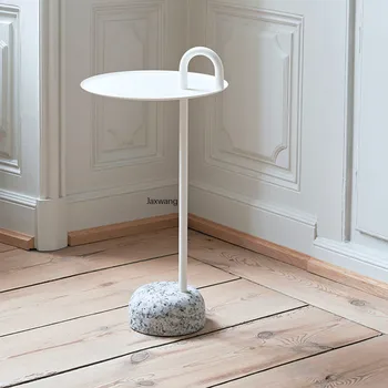Nordic kofe stoli hashamatli yon stol dizayneri Minimalist portativ va olinadigan kichik yon stol Art granit taglik burchak stollari